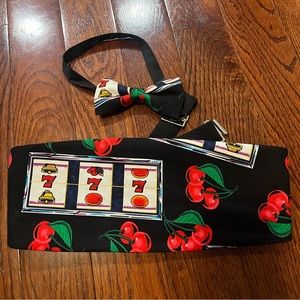 Vintage 80s 90s Colorful Printed Cummerbund and Bow Tie Men's Prom Casino theme